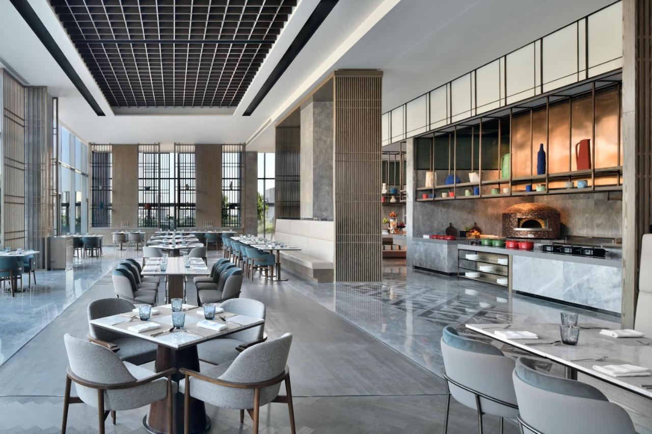 Marriott Executive Apartments Navi Mumbai Exteriör bild
