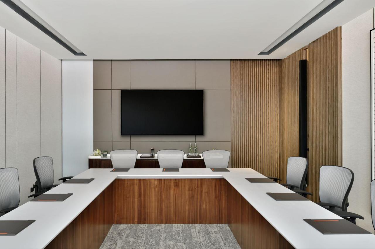 Marriott Executive Apartments Navi Mumbai Exteriör bild
