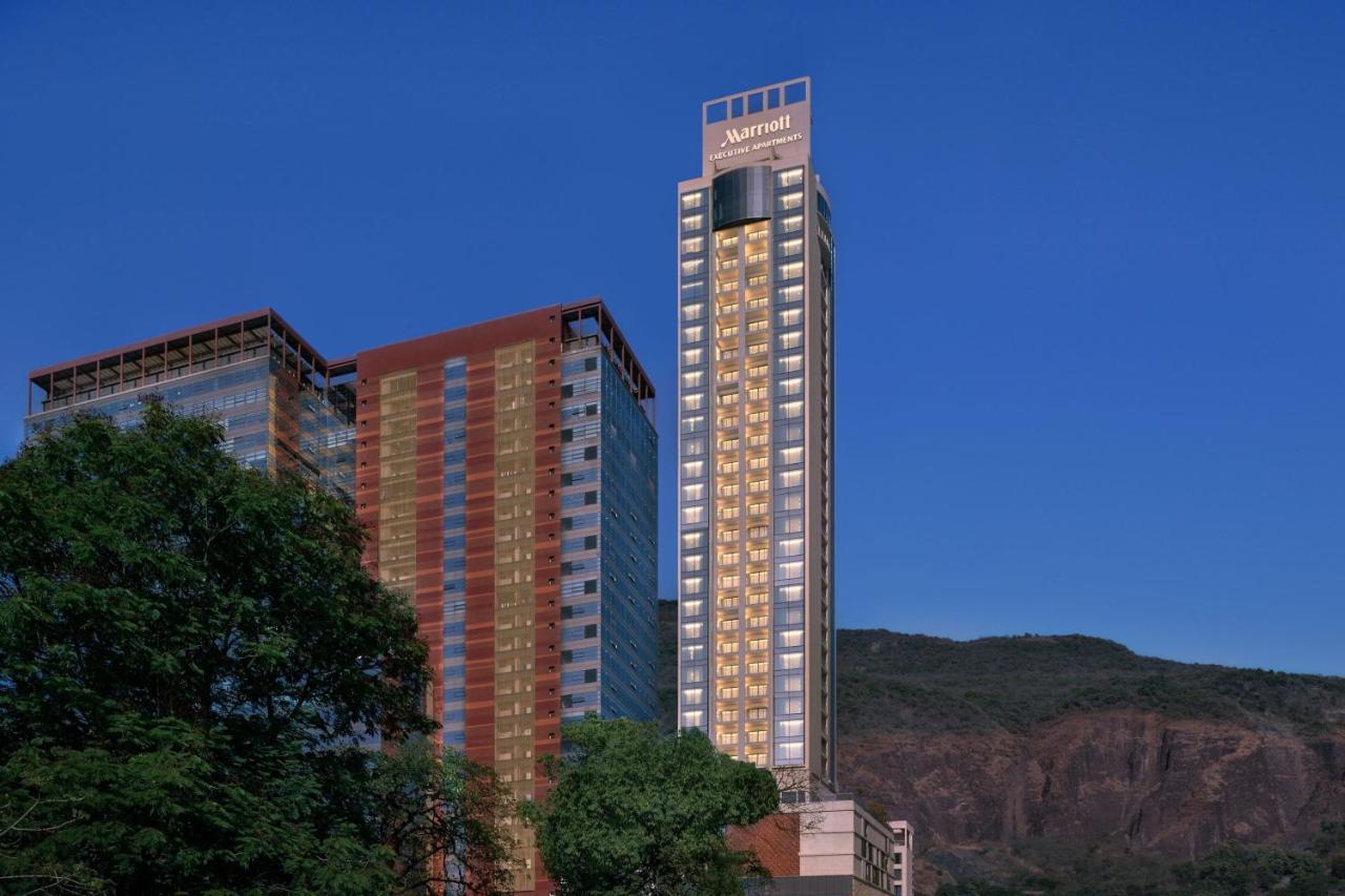 Marriott Executive Apartments Navi Mumbai Exteriör bild