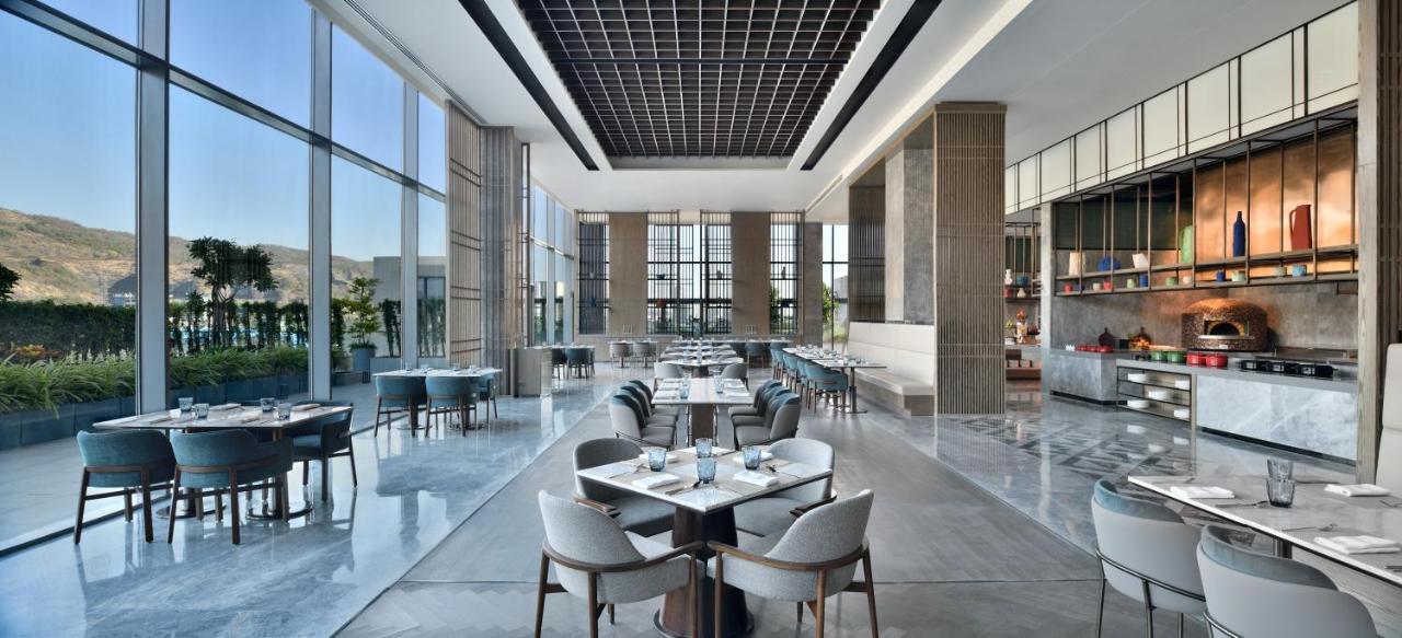 Marriott Executive Apartments Navi Mumbai Exteriör bild