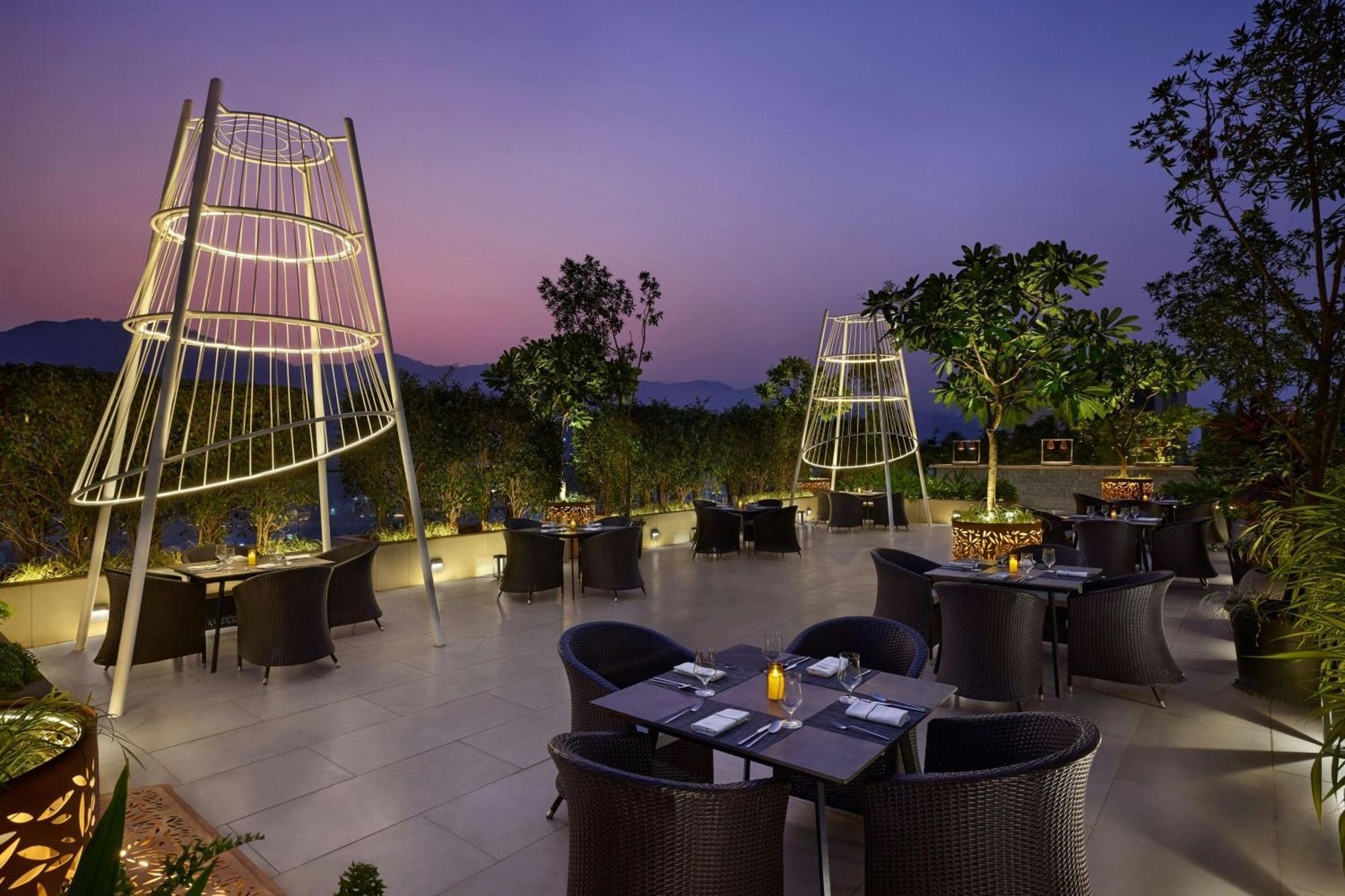 Marriott Executive Apartments Navi Mumbai Exteriör bild